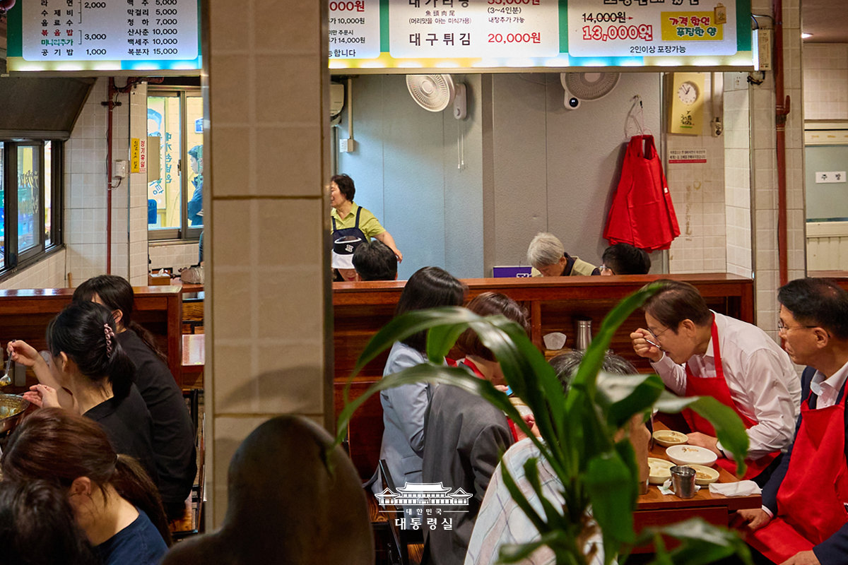 골목이 살아야 경제가 살고, 민생이 삽니다 사진