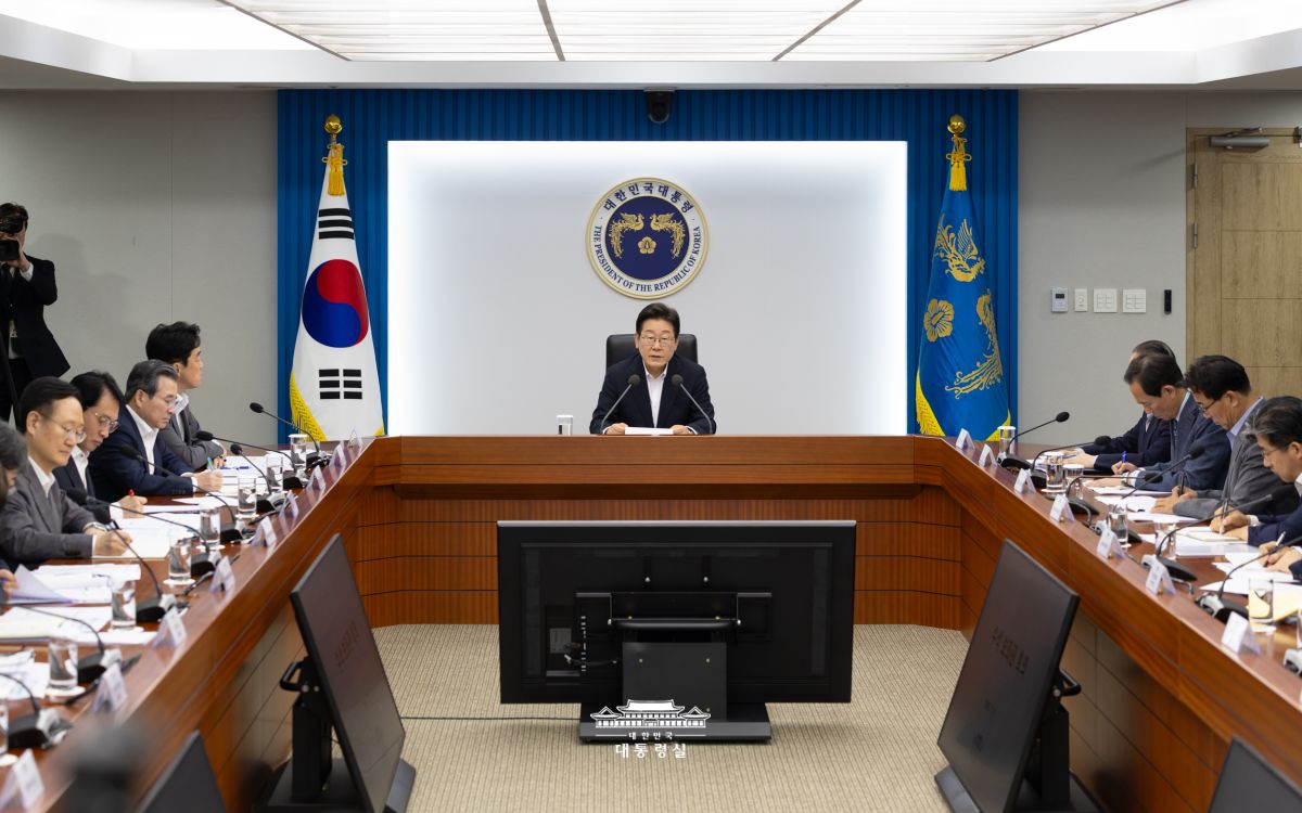 제4회 대통령 주재 수석·보좌관회의 사진