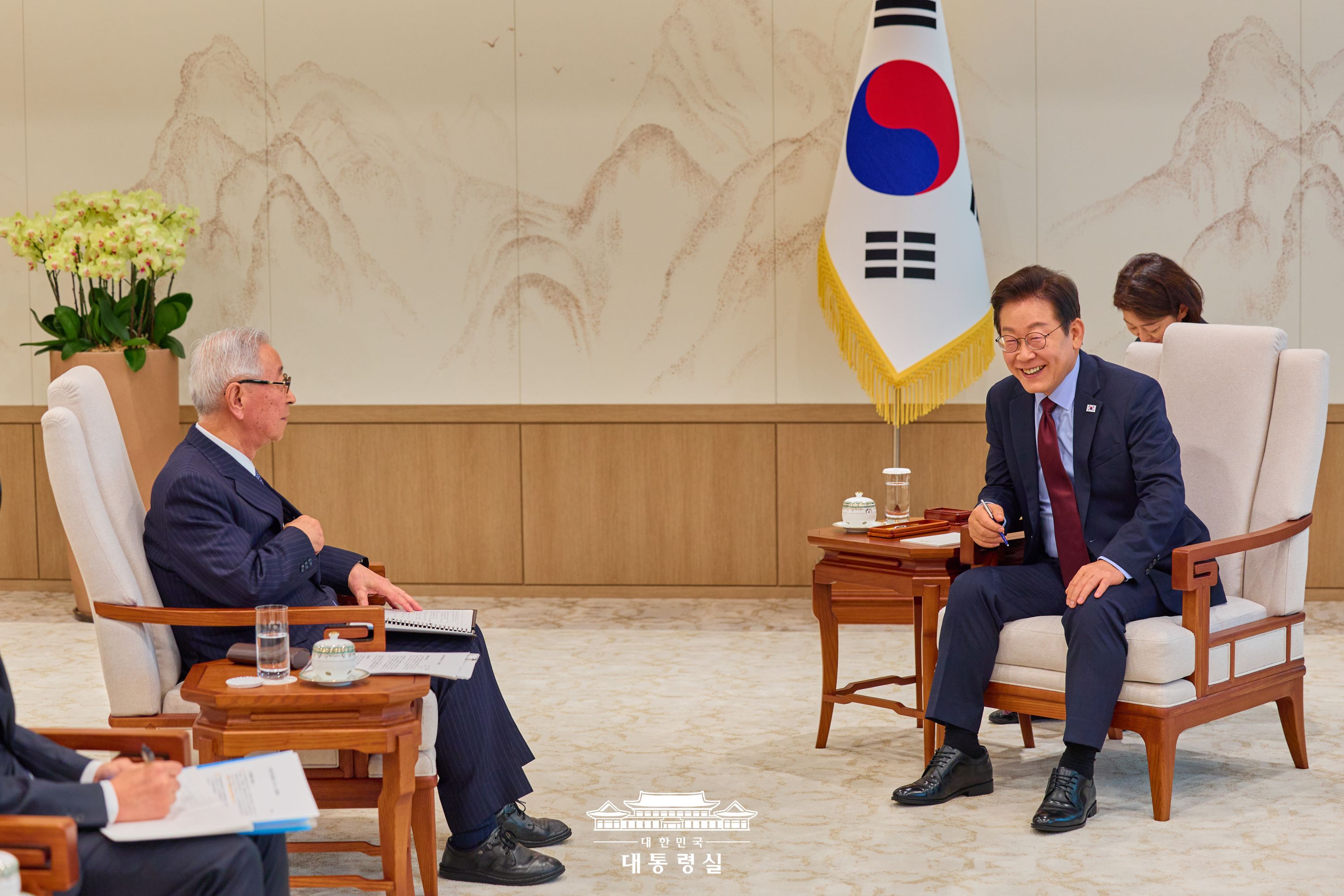 2025년 8월 22일 국민 여러분께 보고드립니다 슬라이드8