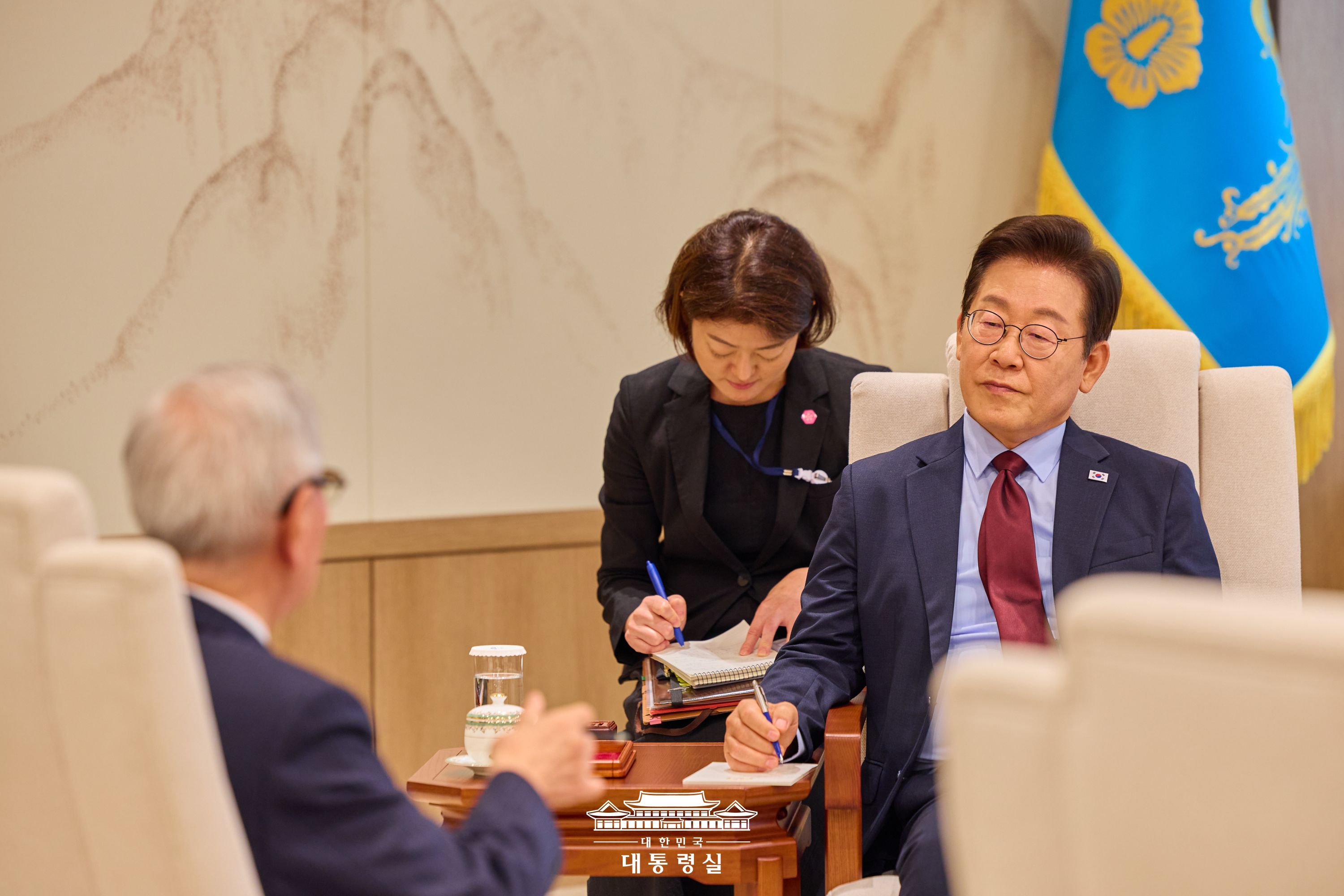 2025년 8월 22일 국민 여러분께 보고드립니다 슬라이드6