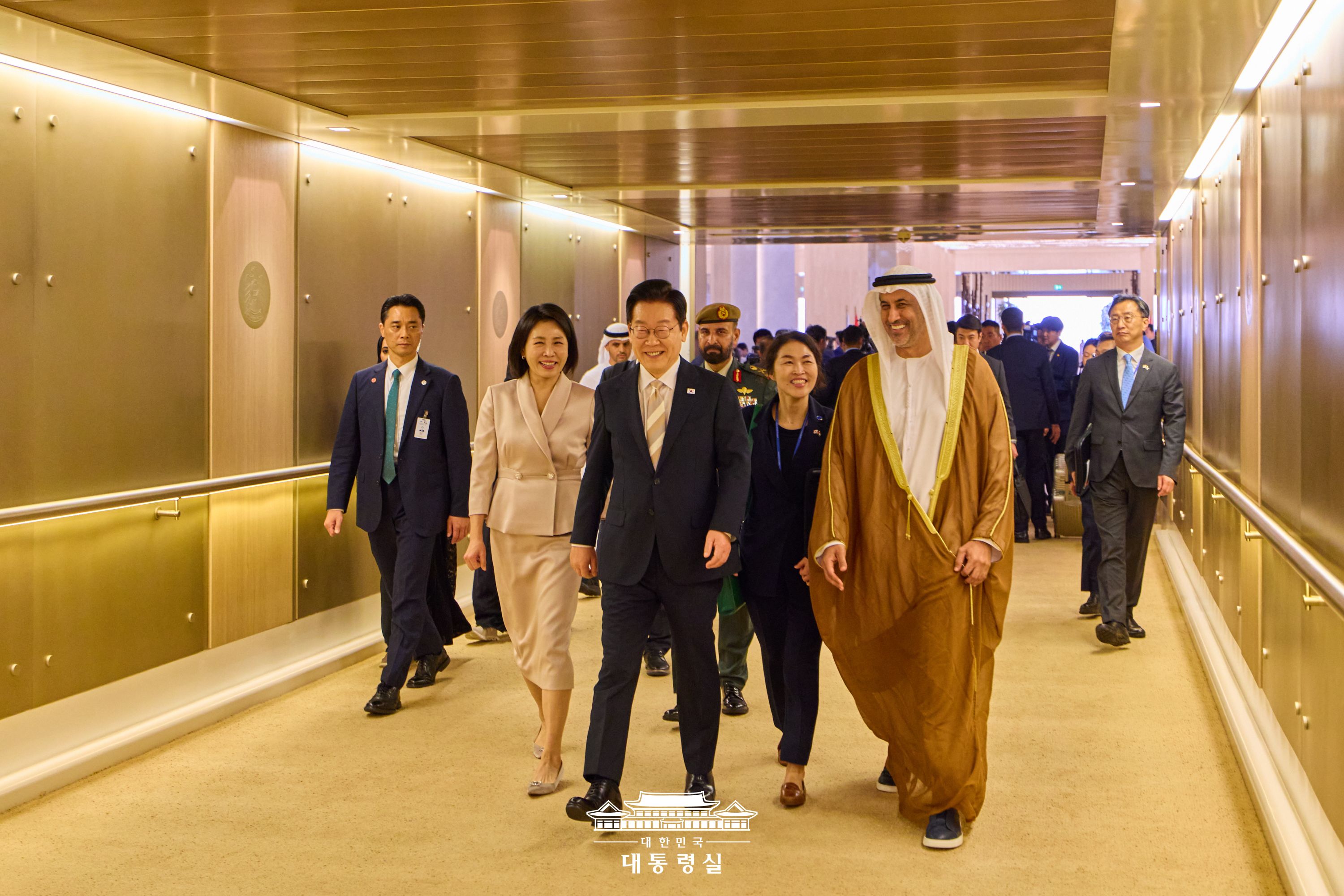 UAE 국빈방문, 국민 여러분께 보고드립니다 슬라이드10