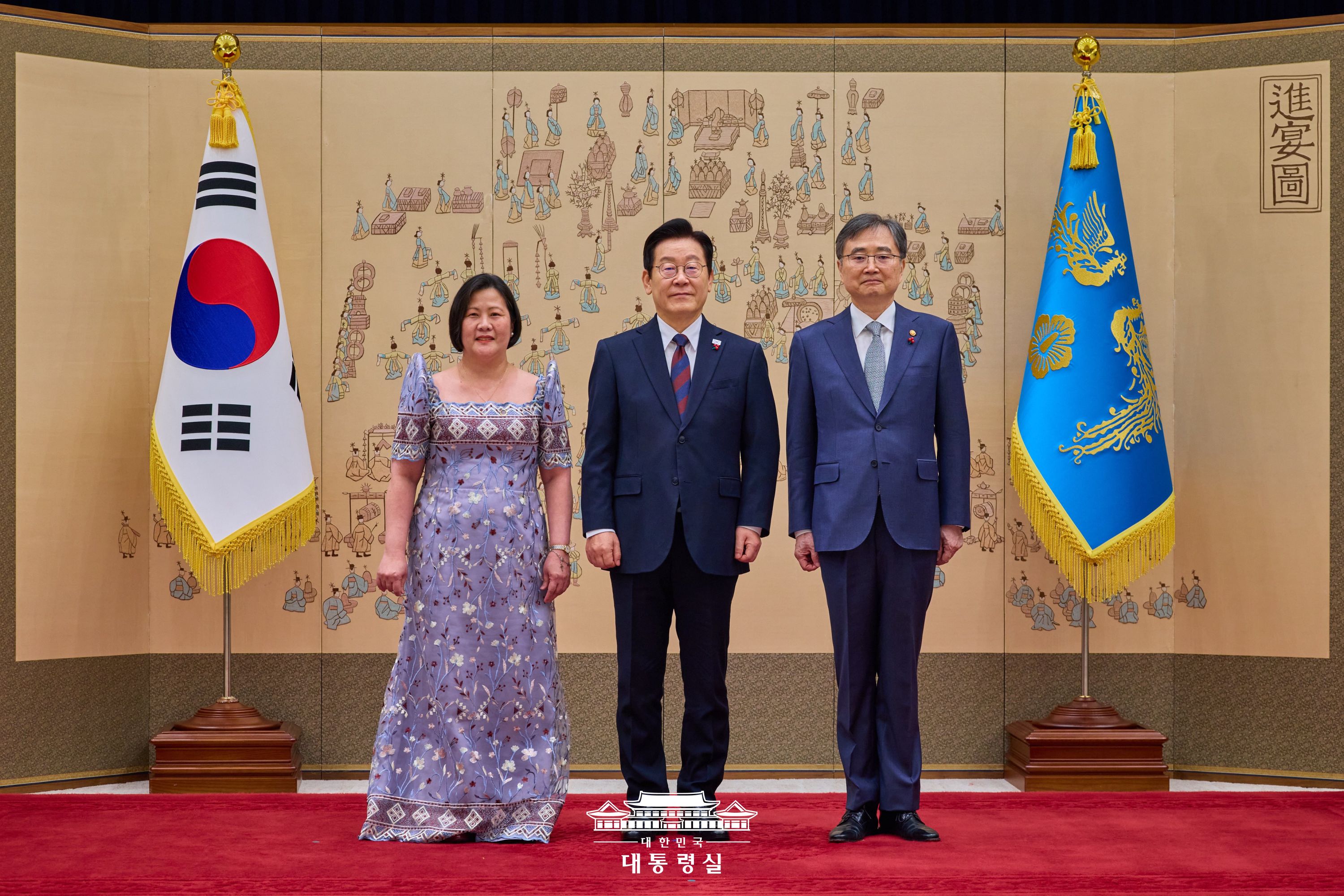 든든한 가교 역할해 주실 신임 주한대사 여러분을 환영합니다 슬라이드3