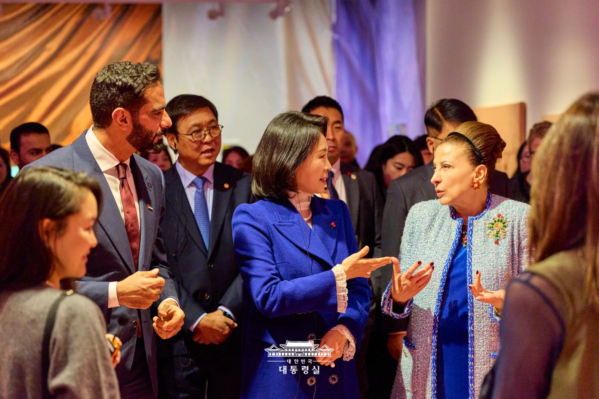 김혜경 여사, 한-UAE 공동 기획전시 관람 사진