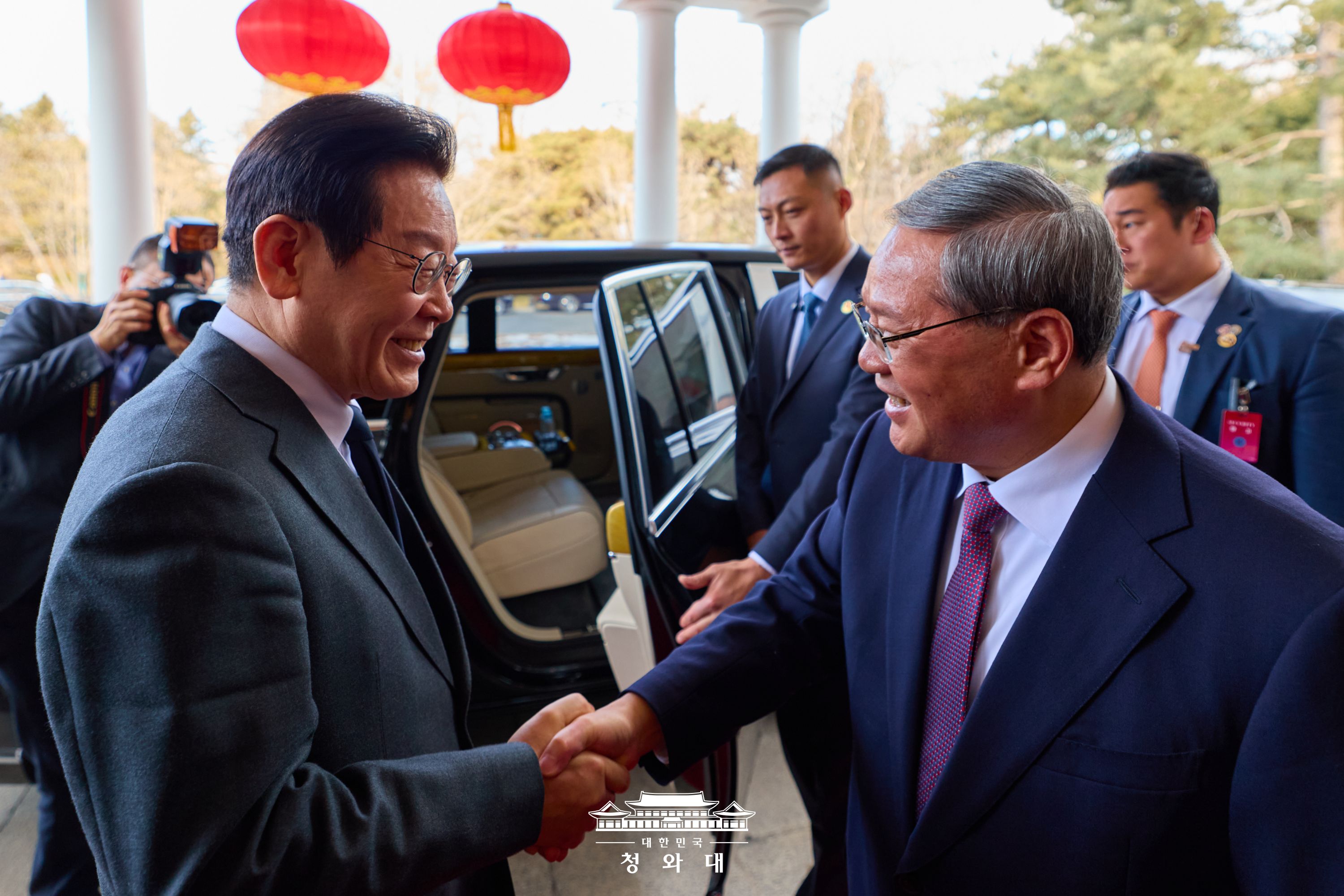 2026년 1월 8일 국민 여러분께 보고드립니다 슬라이드2