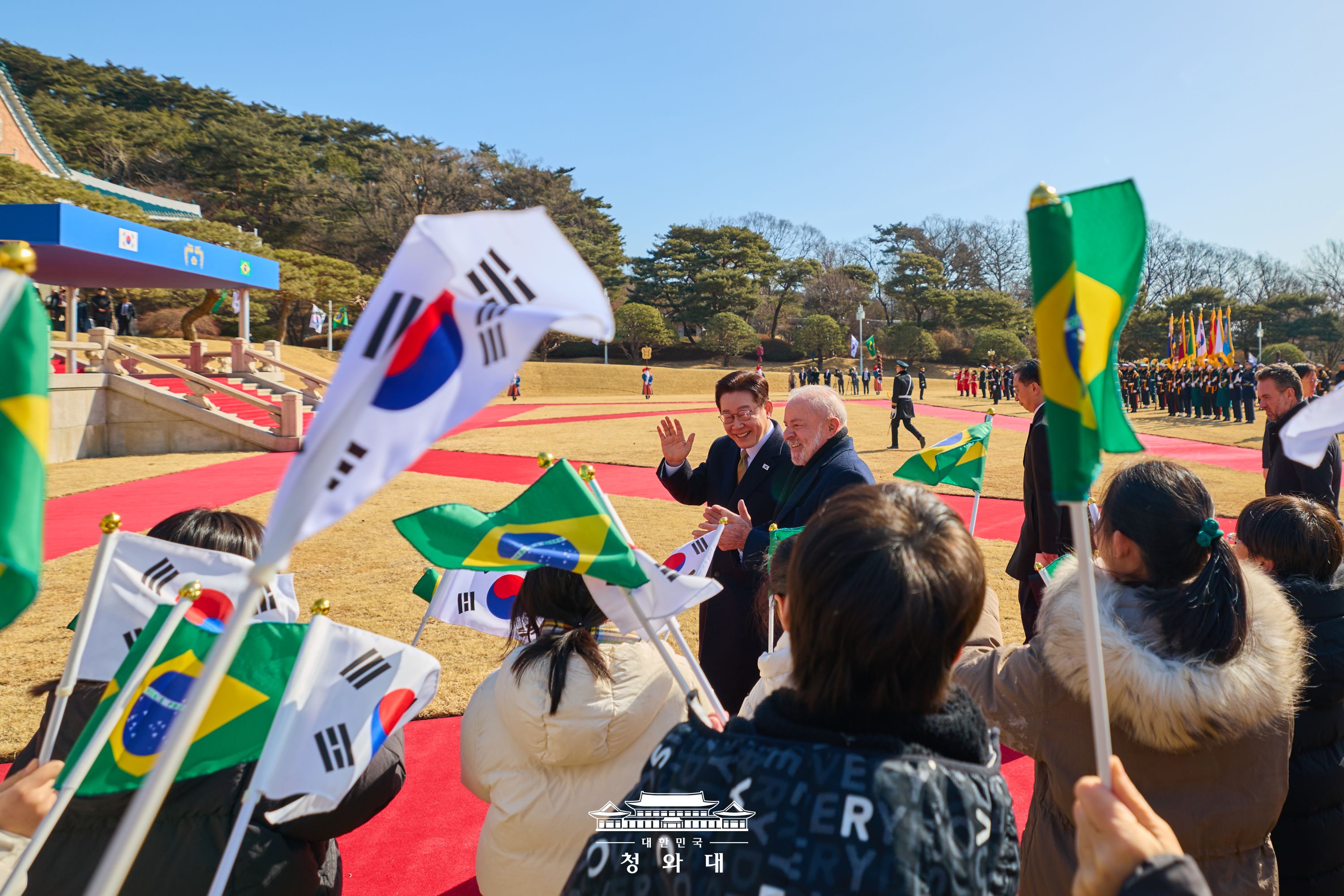 2026년 2월 24일 국민 여러분께 보고드립니다 슬라이드2